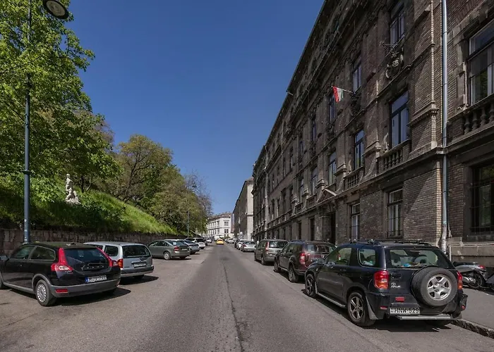 Apartmán Noble Under Buda Castle With Ac