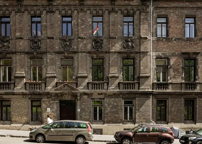 Noble Under Buda Castle With Ac Apartmán