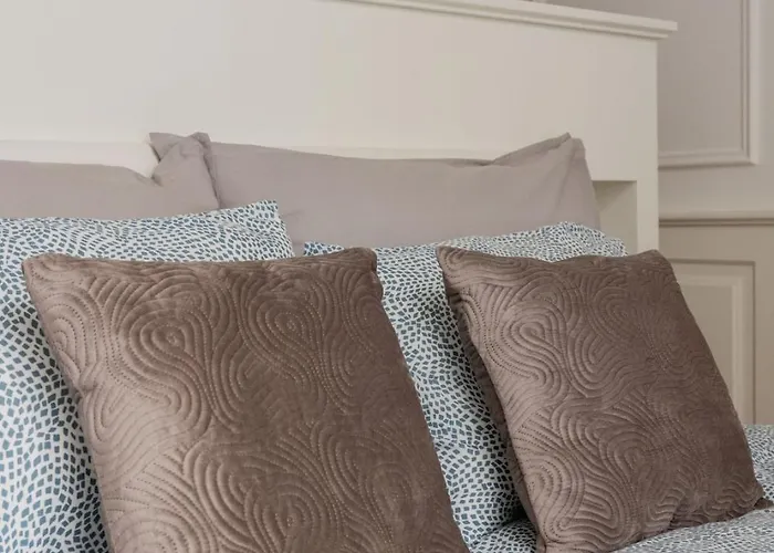 Apartment Noble Under Buda Castle With Ac Budapest